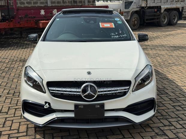 Mercedes-Benz A-Class 2019 White