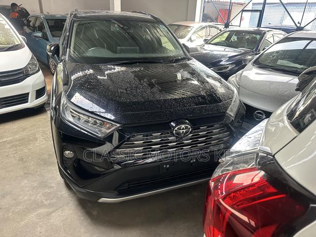 Toyota RAV4 LE AWD 2020 Black