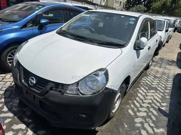 Nissan Advan 2019 White
