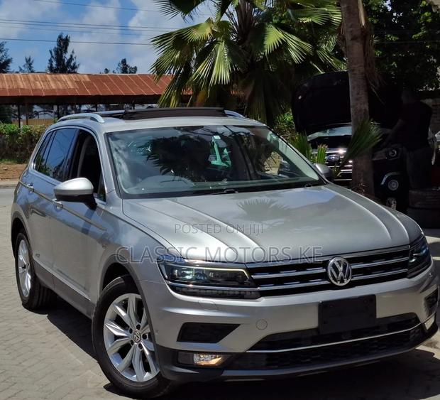 Volkswagen Tiguan 2019 Silver