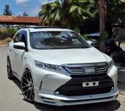 Toyota Harrier 2.5 Hybrid 4WD 2020 White for sale
