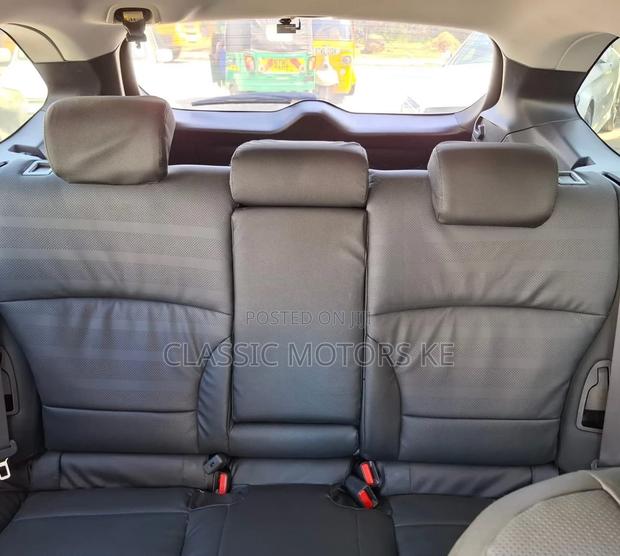 Subaru Outback 2.5i AWD 2019 Gold