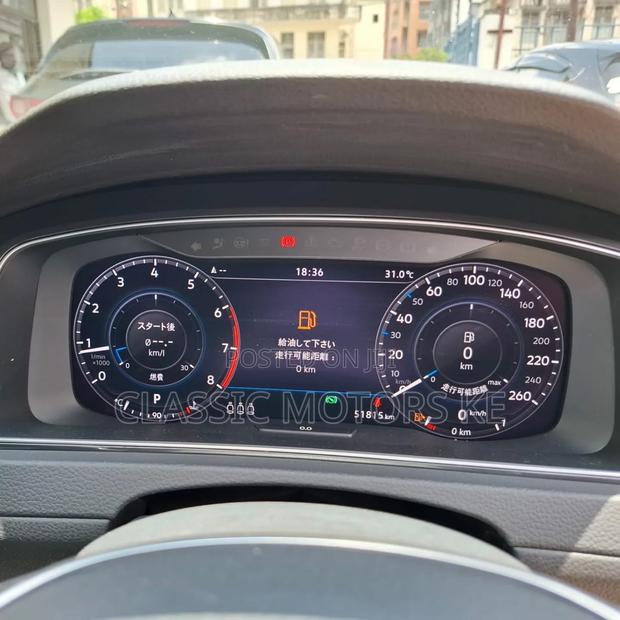 Volkswagen Golf 1.4T TSI FWD 2020 Gold