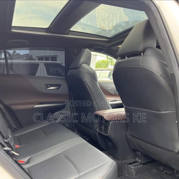 Toyota Harrier 2021 White