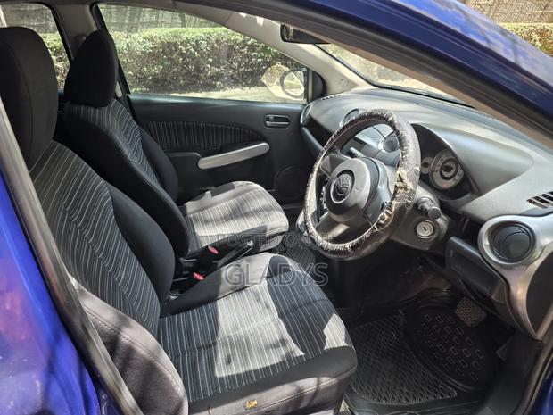 Mazda Demio 2009 Blue