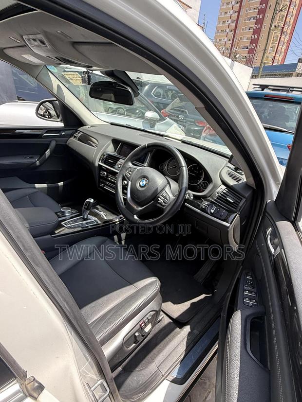 BMW X3 xDrive30i AWD 2018 White
