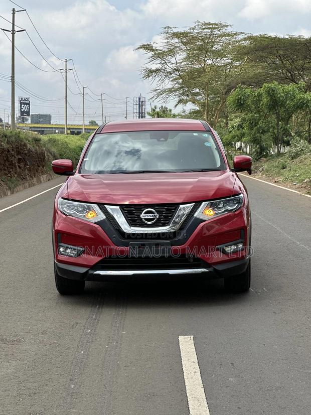 Nissan X-Trail 2.0 Petrol AWD 2018 Red