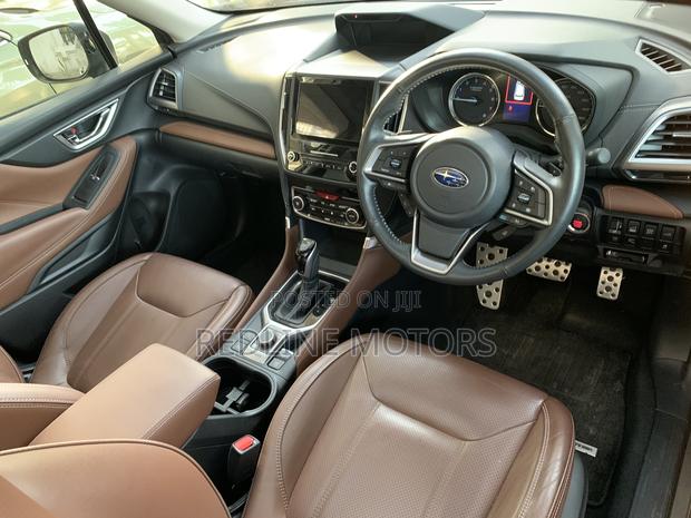 Subaru Forester 2.5i Premium AWD 2018 Gray
