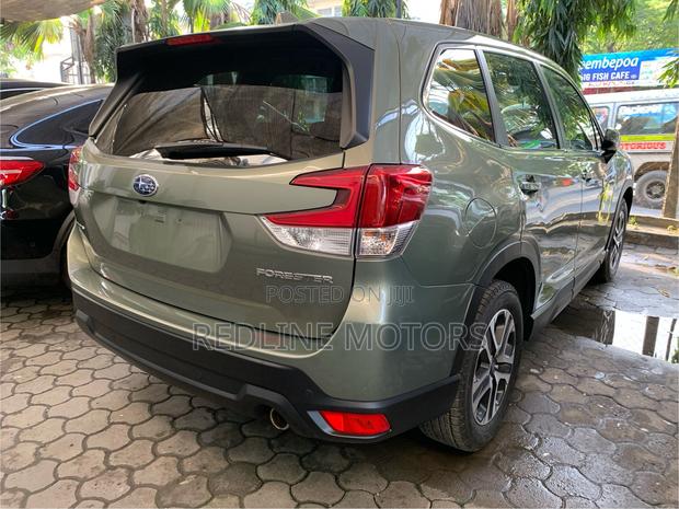 Subaru Forester 2.5i AWD 2018 Green