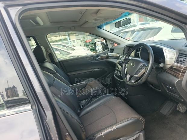 Nissan Elgrand 2019 Gray