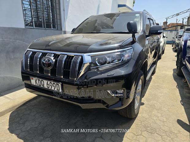 Toyota Land Cruiser Prado 2.7 2019 Black