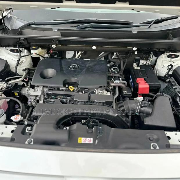 Toyota RAV4 2019 White