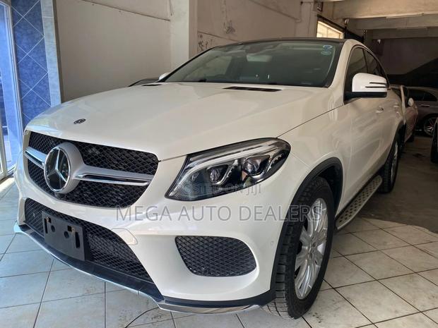 Mercedes-Benz GLE-Class GLE 350d 4MATIC 2018 White