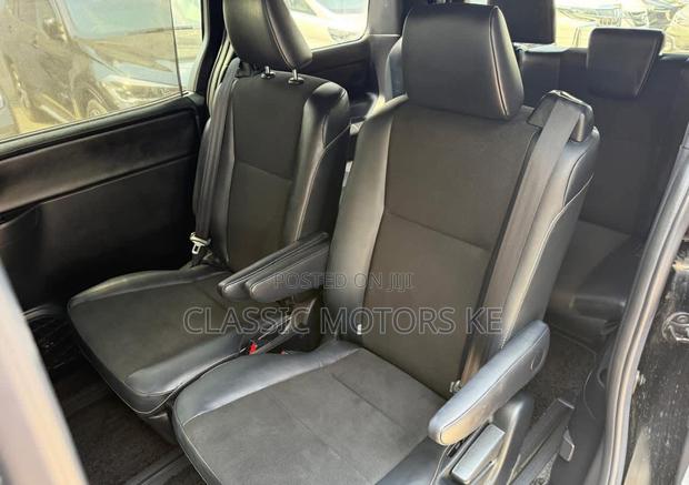 Toyota Noah 2019 Black