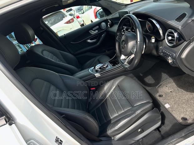 Mercedes-Benz GLC-Class 2018 White