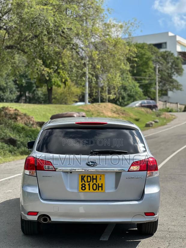 Subaru Legacy 2015 Silver