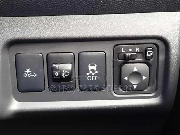 Mitsubishi Mirage 2018 White