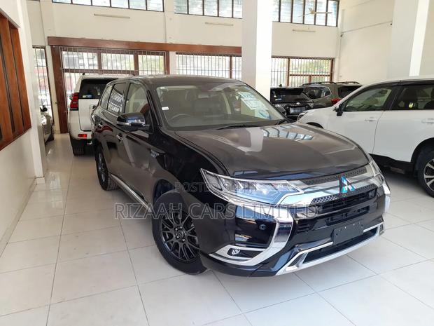 Mitsubishi Outlander 2.0 PHEV AWD 2018 Black
