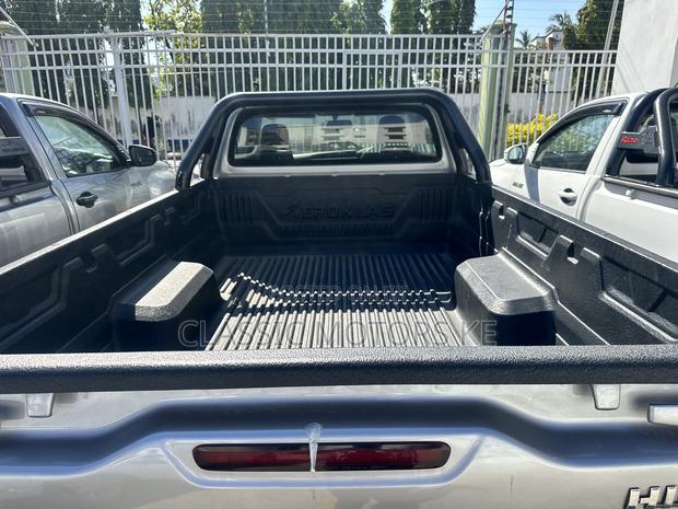 Toyota Hilux Revo Single Cab Deisel 2.8 AWD 2018 Silver