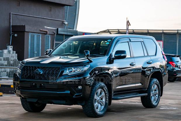 Toyota Land Cruiser Prado 2018 Black
