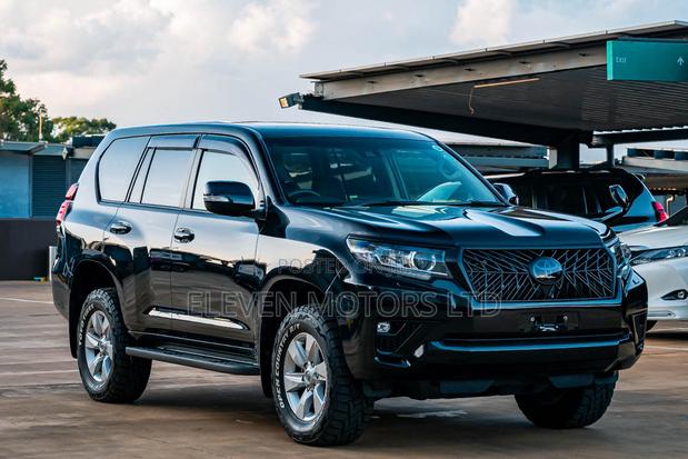Toyota Land Cruiser Prado 2018 Black