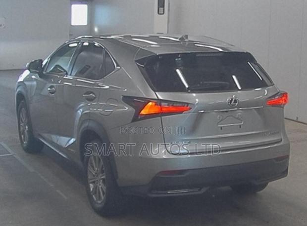 Lexus NX 300h AWD 2015 Silver