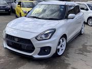 Suzuki Swift RS 2019 White for sale