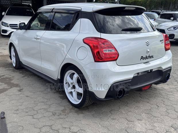 Suzuki Swift RS 2019 White