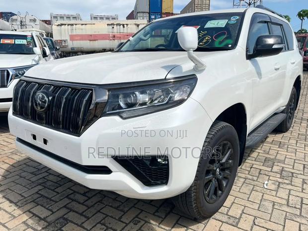 Toyota Land Cruiser Prado 2.7 2021 White