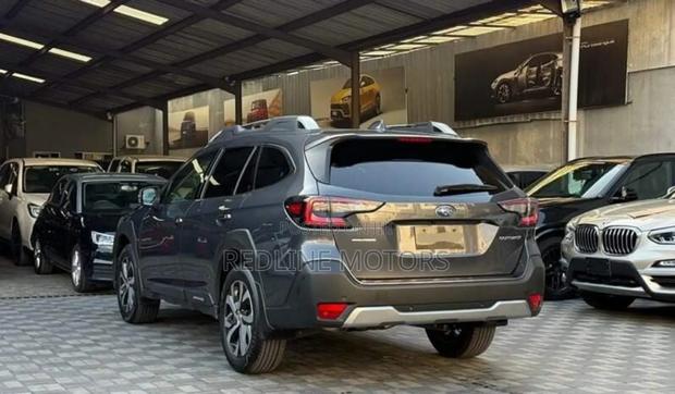 Subaru Outback Wilderness 2022 Gray