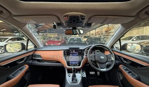 Subaru Outback Wilderness 2022 Gray