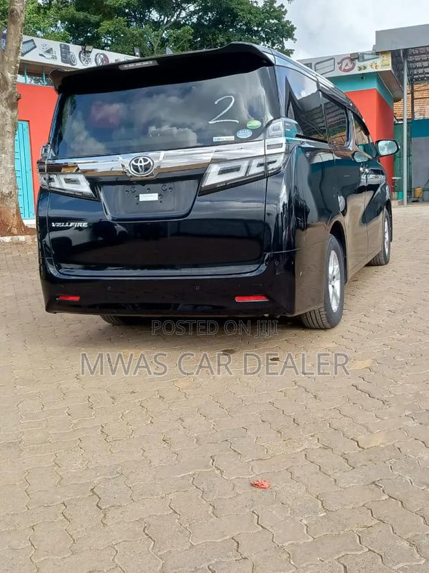 Toyota Vellfire 2018 Black