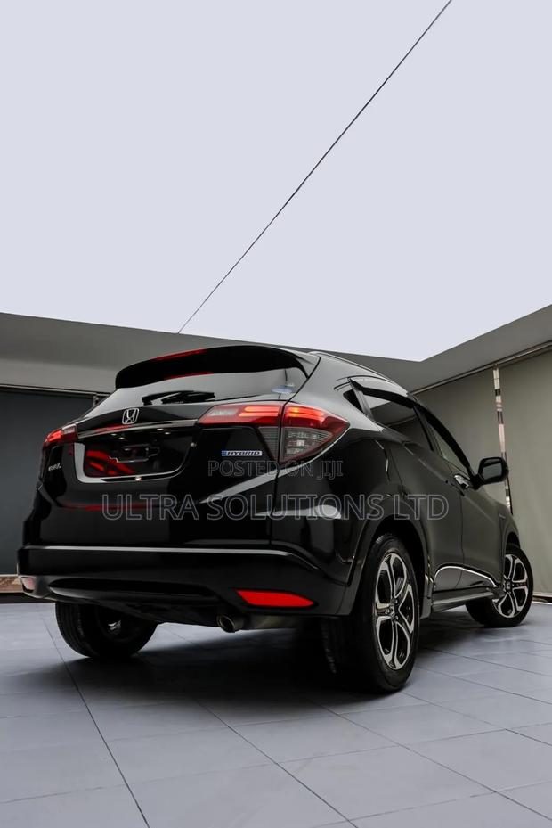 Honda Vezel 2018 Black