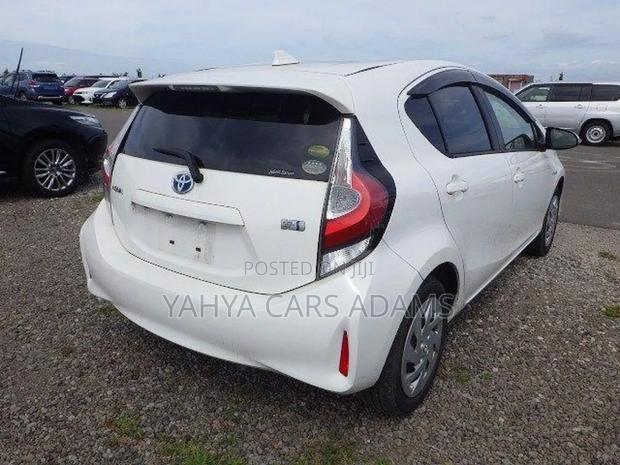 Toyota Aqua 2019 Pearl
