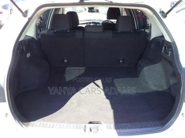 Toyota Corolla Fielder 1.5 Hybrid FWD 2018 White