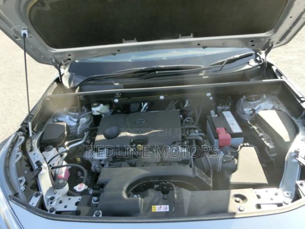 Toyota RAV4 2020 Silver