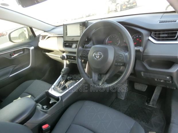 Toyota RAV4 2020 Silver