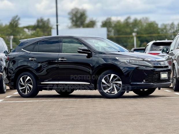 Toyota Harrier 2019 Black