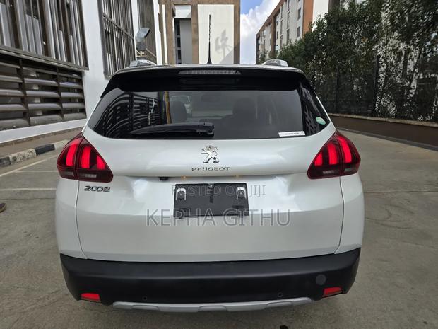 Peugeot 2008 1.2 PureTech (130 Hp) 2019 Pearl