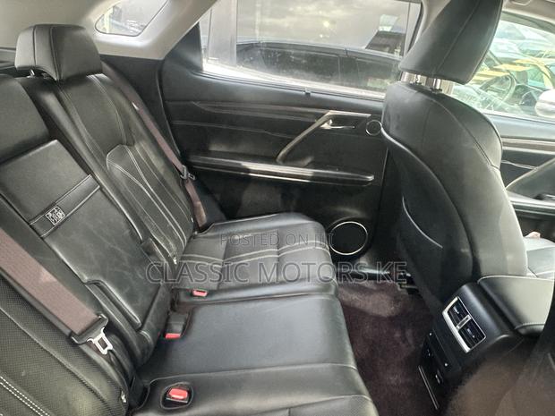 Lexus RX 300 4WD 2019 White