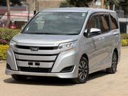 Toyota Noah 2018 Silver for sale