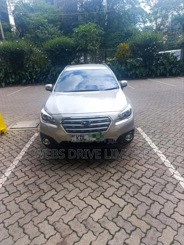 Subaru Outback 2016 Gold