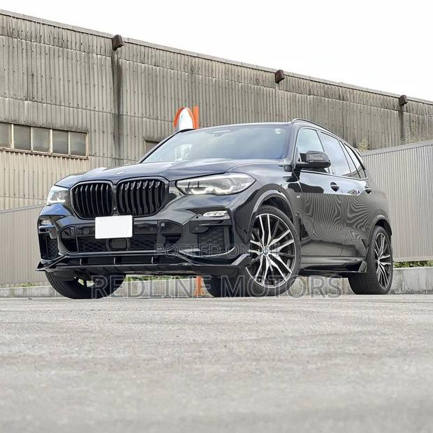 BMW X5 xDrive40i AWD 2019 Matt Black