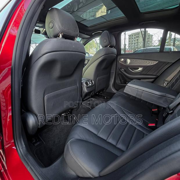 Mercedes-Benz C200 2019 Red