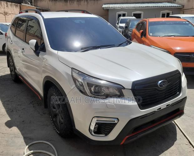 Subaru Forester 2.5i Premium AWD 2018 White