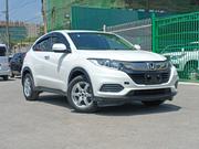 Honda Vezel 1.5 Hybrid 4WD 2017 White for sale