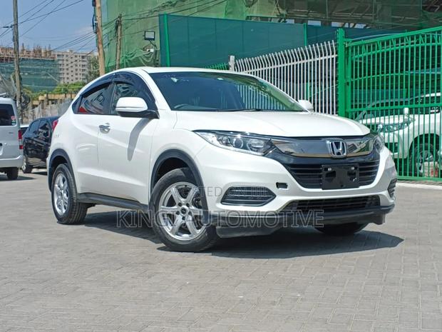Honda Vezel 1.5 Hybrid 4WD 2017 White