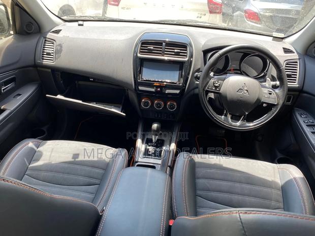 Mitsubishi ASX 2018 Off white