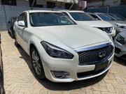 Nissan Fuga 2018 White for sale
