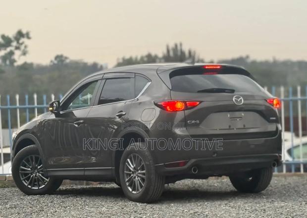 Mazda CX-5 2019 Gray
